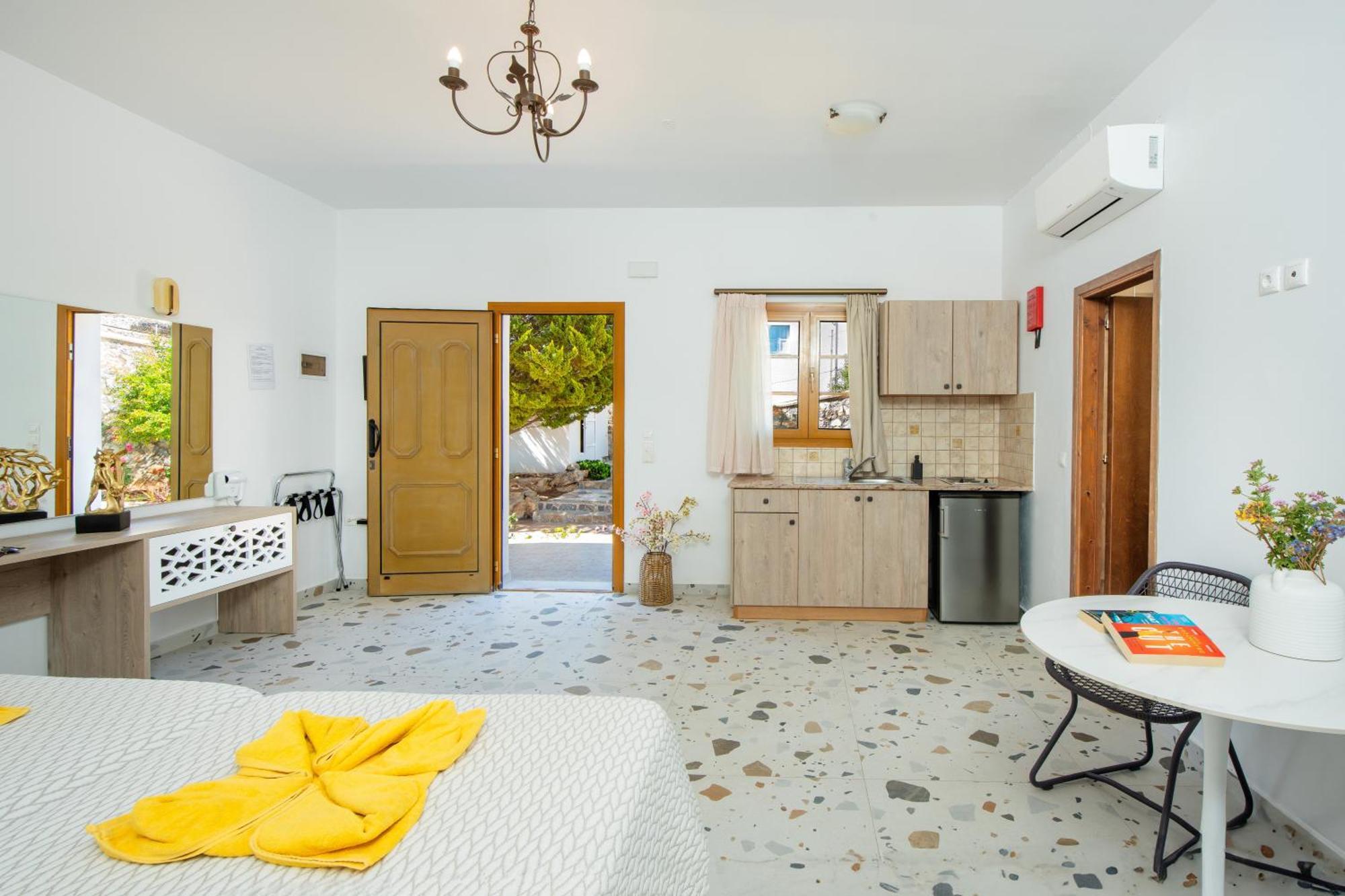 Krana Apartments Lindos  Bagian luar foto